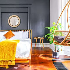 🌿 Jungle Thyme by Jungle House | Downtown Chillicothe | Walk to Historic District | 5,800+ Reviews | Private Parking