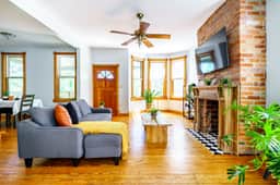 🌿 Jungle Cabin by Jungle House | Close to OSU, Convention Center & Nationwide Arena | 5,800+ Reviews | Downtown & Short North | Free Parking - Image 5