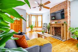 🌿 Jungle Cabin by Jungle House | Close to OSU, Convention Center & Nationwide Arena | 5,800+ Reviews | Downtown & Short North | Free Parking - Image 4