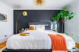 🌿 Welcome to the Jungle by Jungle House | Near Convention Center, OSU & Nationwide Arena | 5,800+ Reviews | Downtown & Short North | Walk to High Street | Free Parking - Image 5