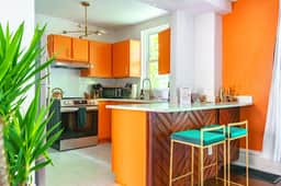 🌿Jungle Casa by Jungle House | Near Nationwide Arena, Convention Center & OSU | Downtown & Short North | Walkable to High Street | 5,800+ Reviews | Private Parking - Image 5