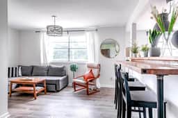 🌿Casa Tres by Jungle House | Downtown & Short North | Private Parking | 5,800+ Reviews | Near Convention Center & Nationwide Arena & Ohio State | Walk to High Street - Image 3