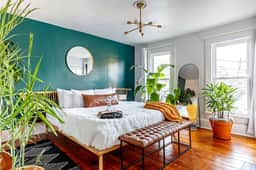 🌿Casita Verde by Jungle House | Near Convention Center, OSU & Nationwide Arena | Walk to High Street | Downtown & Short North | 5,800+ Reviews | Free Parking - Image 3
