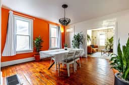 🌿Casita Verde by Jungle House | Near Convention Center, OSU & Nationwide Arena | Walk to High Street | Downtown & Short North | 5,800+ Reviews | Free Parking - Image 4