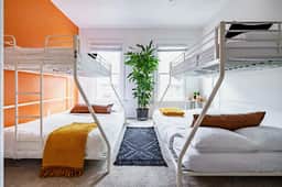 🌿Casa Dream by Jungle House | Free Parking | 5,800+ Reviews | Near Nationwide Arena, OSU & Convention Center | Downtown & Short North - Image 4