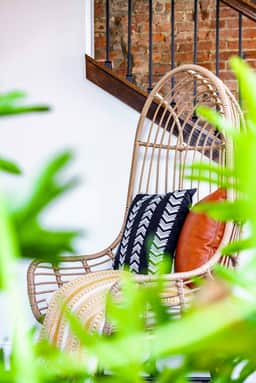 Cozy Cabana by Jungle House | Downtown & Short North | Free Parking | Near Convention Center & OSU - Image 5