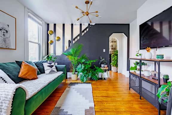 🌿 Welcome to the Jungle by Jungle House | Near Convention Center, OSU & Nationwide Arena | 5,800+ Reviews | Downtown & Short North | Walk to High Street | Free Parking - Image 1
