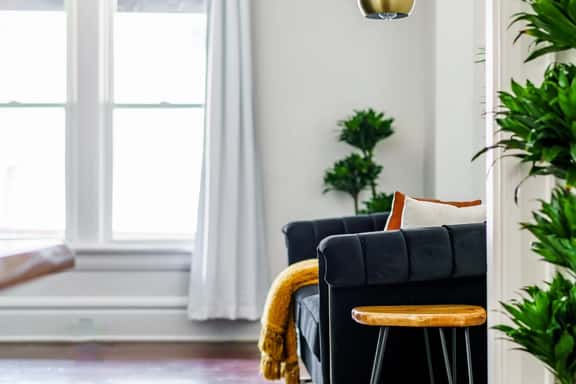 🌿Jungle Nook by Jungle House | 5,800+ Reviews | Near Convention Center, OSU & Nationwide Arena | Walk to High Street | Downtown & Short North | Private Parking - Image 1