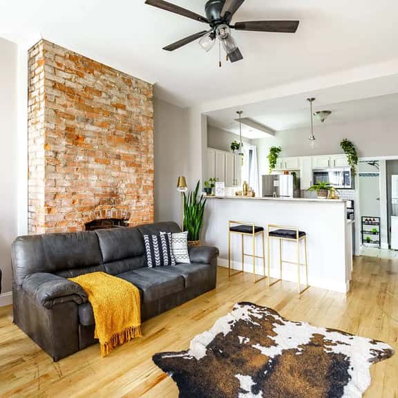 🌿 Jungle Aura by Jungle House | Downtown & Short North | Near Convention Center, Nationwide Arena & Ohio State | Free Parking | 5,800+ Reviews - Image 1