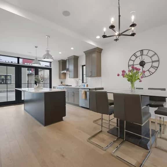 🌿Casa Cielo by Jungle House | Walk to High Street | Near Convention Center, OSU & Nationwide Arena | Downtown & Short North | 5,800+ Reviews | Free Parking - Image 1