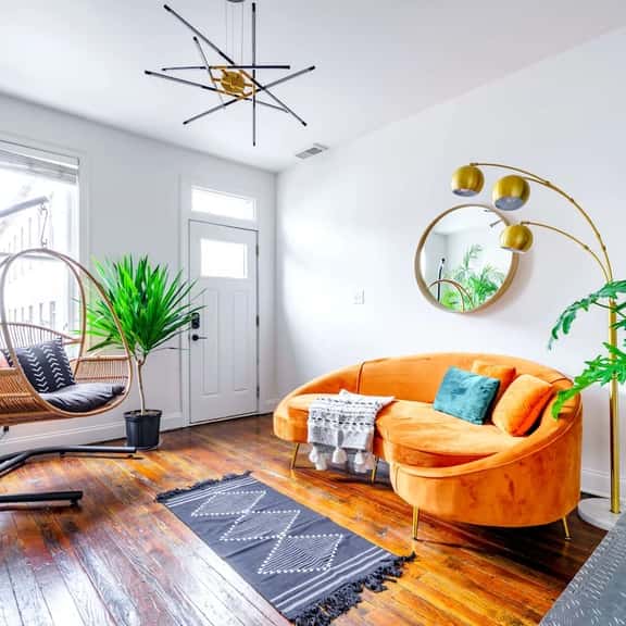 🌿Urban Jungle by Jungle House | Downtown & Short North | Free Parking | 5,800+ Reviews | Near Convention Center & Nationwide Arena & Ohio State | Walk to High Street - Image 1
