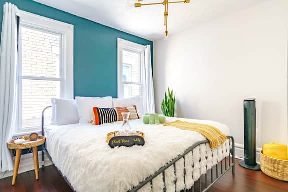 🌿Jungle Casa by Jungle House | Near Nationwide Arena, Convention Center & OSU | Downtown & Short North | Walkable to High Street | 5,800+ Reviews | Private Parking - Image 3