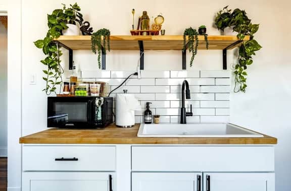 🌿 Jungle Crest by Jungle House | Near OSU, Convention Center & Nationwide Arena | Downtown & German Village | Walk to High Street | 5,800+ Reviews | Free Parking - Image 5