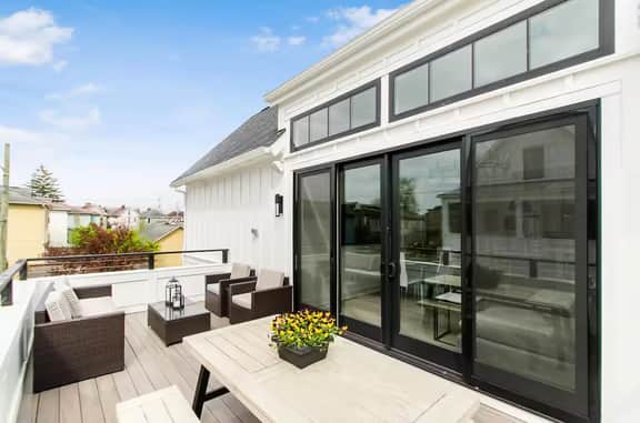 🌿Jungle Sol by Jungle House | Downtown & Short North | Garage Parking | 5,800+ Reviews | Near Convention Center & Nationwide Arena & Ohio State | Walk to High Street - Image 3