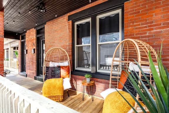 🌿Jungle Nook by Jungle House | 5,800+ Reviews | Near Convention Center, OSU & Nationwide Arena | Walk to High Street | Downtown & Short North | Private Parking - Image 5